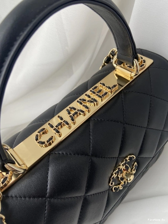 First Bag Ru trendy CHANEL -25CM CC 0713